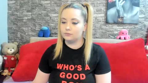 kalindahot online show from 11-15-25, 11:10