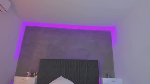 Carolina   online show from 02-22-25, 07:36