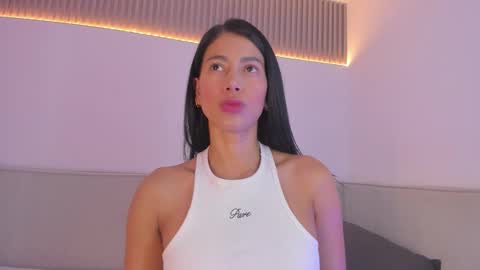 Carolina   online show from 01-17-26, 01:27