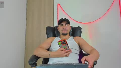 K A L I online show from 06-18-26, 06:13