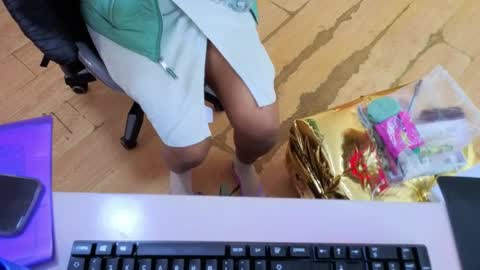 Kamala. Live 2100 - 600 online show from 04-01-26, 02:56