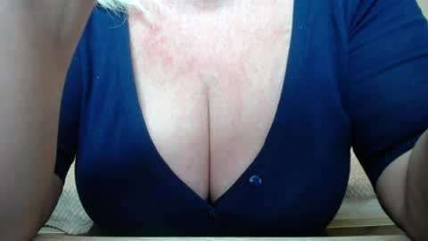 KamaliaSim online show from 04-28-26, 03:00