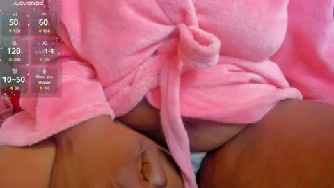 Snapshot of kamariafyre chatting on 07-20-26, 03:54 Kamaria Fyre online show from 07-20-26, 03:54