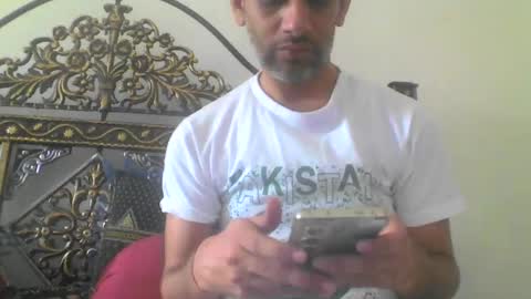 Snapshot of kami99099 chatting on 06-25-26, 06:07 kami99099 online show from 06-25-26, 06:07