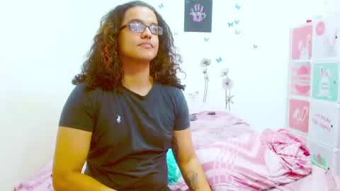 Dante and Carolina independient model online show from 02-28-25, 12:43