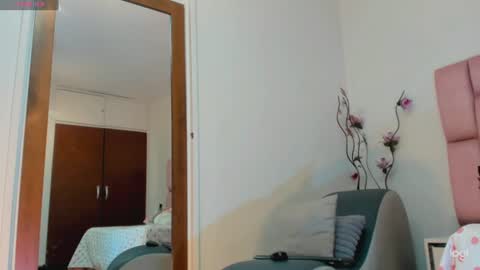    online show from 07-23-26, 02:37