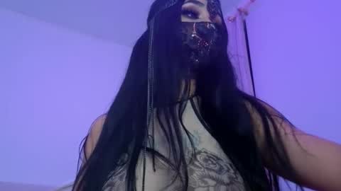 Kamila online show from 05-05-26, 10:18