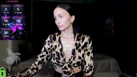 Kamila GMT2 Tue 10 AM - 4 PMWed 3-9 AM Thur 3-9 AM Fri 3-9 AM Sat 10 AM - 4 PM. online show from 09-22-25, 12:01