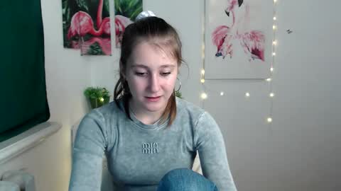 kamilla_love_ online show from 10-07-25, 12:46