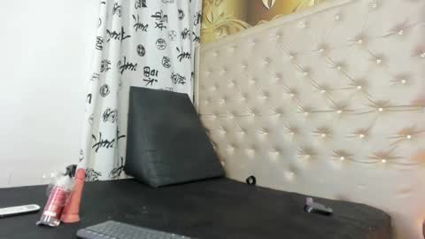KAMI online show from 10-07-25, 01:47