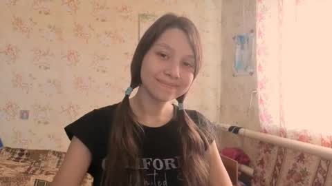 Mari  Simmons online show from 10-15-25, 06:13