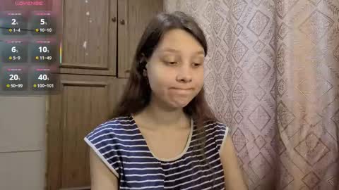 Mari  Simmons online show from 11-18-25, 08:52