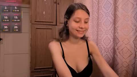 Mari  Simmons online show from 11-19-25, 08:14