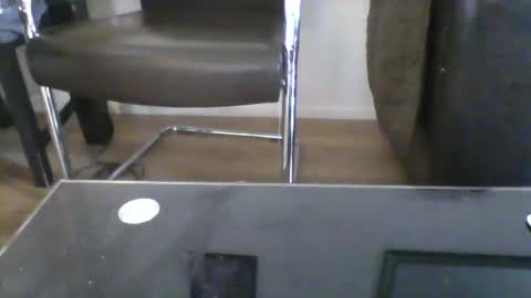 Snapshot of kamkiko69 chatting on 02-17-26, 09:39 kamkiko69 online show from 02-17-26, 09:39