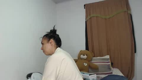 kammy   y   camila online show from 05-04-26, 12:01