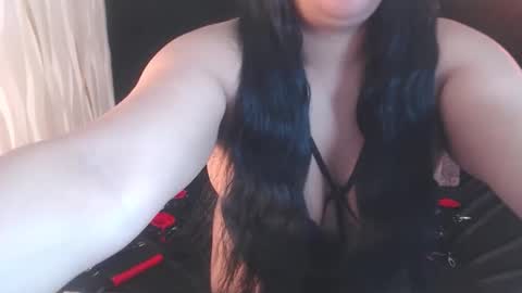 Snapshot of kamylabiker chatting on 04-15-26, 03:35 kamylabiker online show from 04-15-26, 03:35