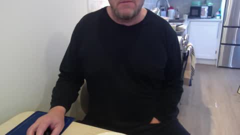 Snapshot of kanadians chatting on 01-11-26, 03:50 Cam with Me Vixens DM me online show from 01-11-26, 03:50