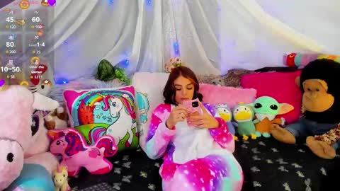 hello  Im Danni online show from 11-15-25, 01:51