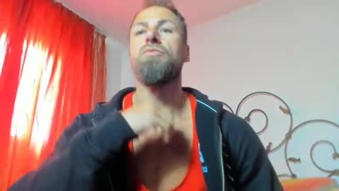 Snapshot of kanegriffin26 chatting on 05-01-26, 11:15 Kane OF strongkane online show from 05-01-26, 11:15