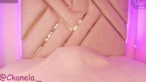 Cami online show from 10-22-25, 12:27