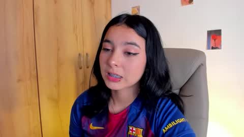 Snapshot of kanna02 chatting on 02-12-26, 11:00 Kanna online show from 02-12-26, 11:00