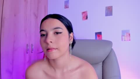 Snapshot of kanna02 chatting on 02-13-26, 11:45 Kanna online show from 02-13-26, 11:45