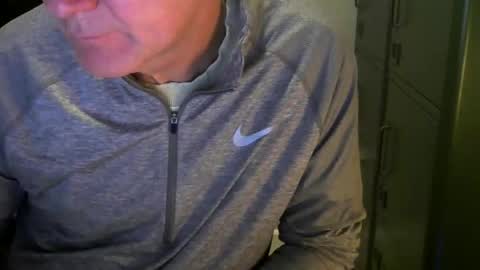 Robbie online show from 01-05-25, 05:30