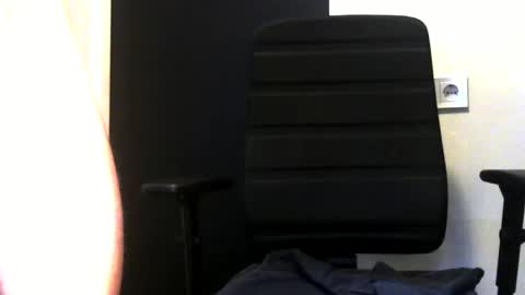 Robbie online show from 02-02-25, 08:46