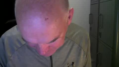 Robbie online show from 10-01-25, 04:18