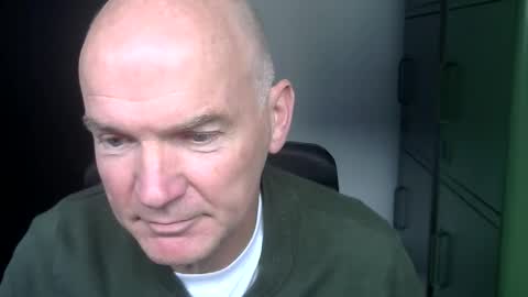 Robbie online show from 10-18-25, 09:10