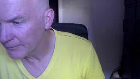 Robbie online show from 04-26-26, 06:27