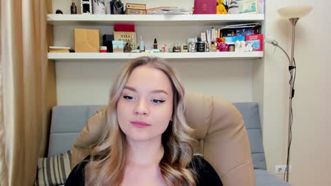 Kara. Off from 15th till 24th of December online show from 01-06-25, 12:48