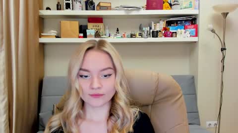 Kara. Off from 15th till 24th of December online show from 03-10-25, 02:17