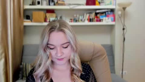 Kara. Off from 15th till 24th of December online show from 10-31-25, 11:17