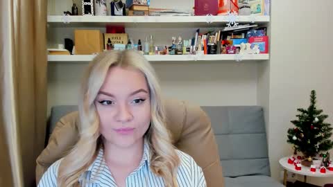 Kara. Off from 15th till 24th of December online show from 12-13-25, 10:59