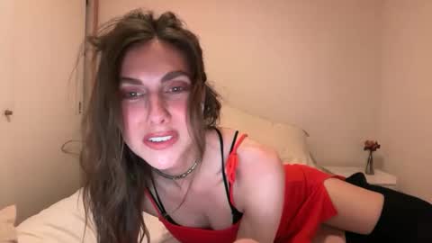 Snapshot of karafayerose chatting on 03-21-26, 02:05 Kara Faye online show from 03-21-26, 02:05