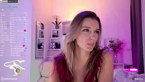 Snapshot of karamelsw chatting on 09-26-25, 10:36 Julia online show from 09-26-25, 10:36