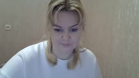 karennelsonx online show from 02-02-25, 07:14