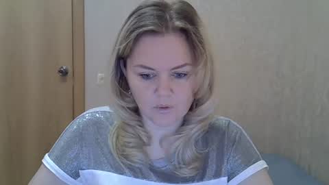 karennelsonx online show from 06-13-26, 12:36