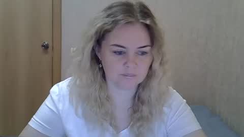 karennelsonx online show from 06-25-26, 08:19