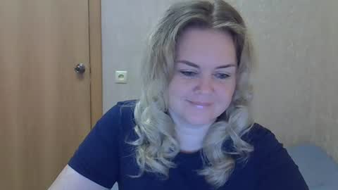 karennelsonx online show from 07-18-26, 11:47