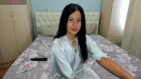 Snapshot of karensvip chatting on 07-15-26, 06:07 KarensVIP online show from 07-15-26, 06:07