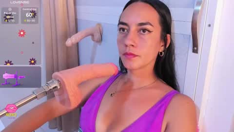 Karina xoxo online show from 12-17-25, 09:48