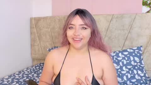 kariina_wong online show from 11-22-25, 09:58