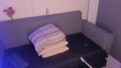 Kari online show from 09-12-25, 11:21