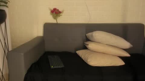 Kari online show from 09-20-25, 11:22