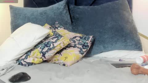 Karina online show from 12-16-24, 07:37