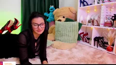 Snapshot of karina_torres_ chatting on 03-01-25, 04:58 Karina online show from 03-01-25, 04:58