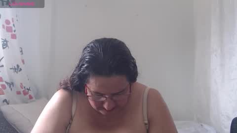 Snapshot of karina_turbay chatting on 10-08-25, 03:53 Karina online show from 10-08-25, 03:53