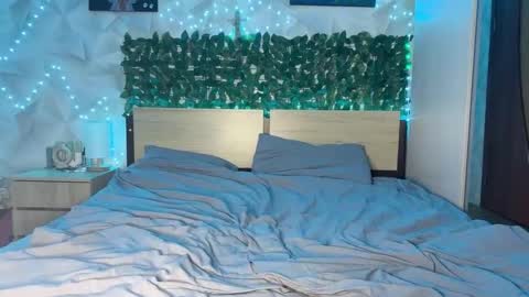 Snapshot of karina_vibe chatting on 02-16-26, 01:40 Karina online show from 02-16-26, 01:40